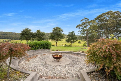 Roxy - A Secluded Luxury Estate Near Berry, Where Serenity Meets Family Comfort - Sunshine Coast Tourism 3