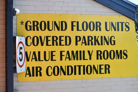 Royal Residences Rockhampton - Sunshine Coast Tourism 1