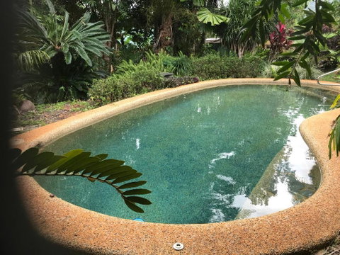 Royal Palm Cottage, Entire Two Bedroom 2 Bathroom House With Pool - Sunshine Coast Tourism 2
