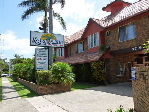Royal Palms Motor Inn - Sunshine Coast Tourism 0