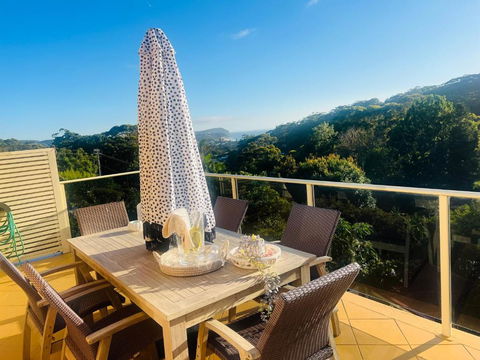 Rubi House - Sunshine Coast Tourism 0