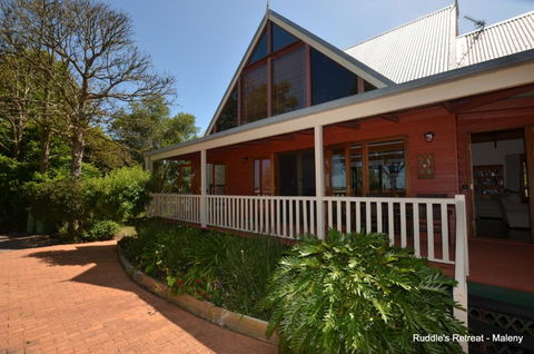 Ruddles Retreat - Sunshine Coast Tourism 1