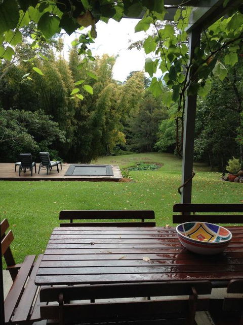 Runawaytomaleny - Sunshine Coast Tourism 0