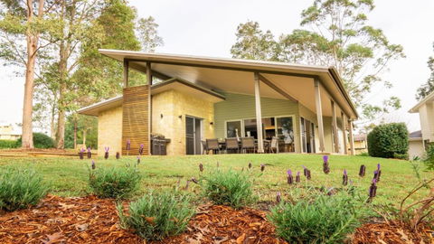 RUST - Sunshine Coast Tourism 1