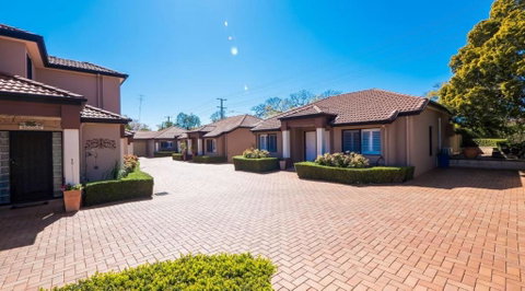 Ruthmor Villas - Sunshine Coast Tourism 2