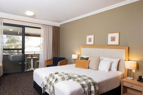Rydges Kalgoorlie - Sunshine Coast Tourism 0