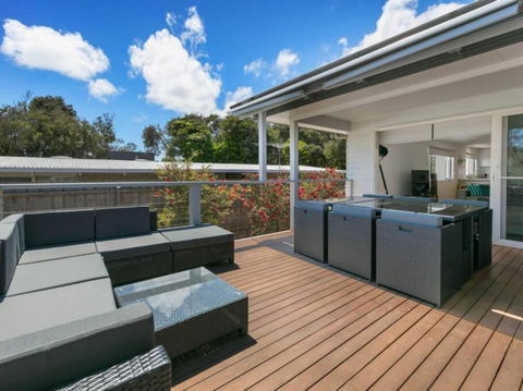 RYE/BLAIRGOWRIE FAMILY ENTERTAINER.. - Sunshine Coast Tourism 0