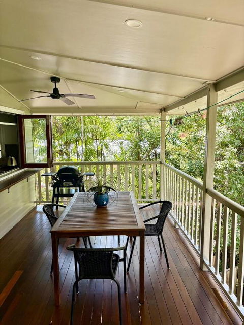 Sage House - Sunshine Coast Tourism 2