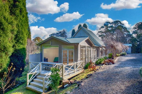Sage Manor Bowral - Sunshine Coast Tourism 0