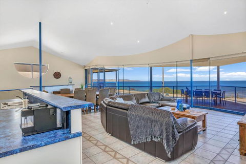 Sail Away - Aldinga Beach - C21 SouthCoast Holidays - Sunshine Coast Tourism 3