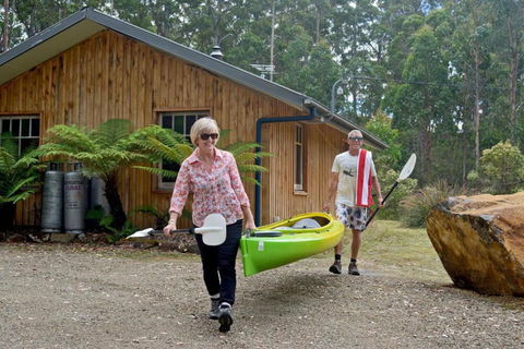 Saintys Creek Cottage - Holiday Sunshine Coast 1