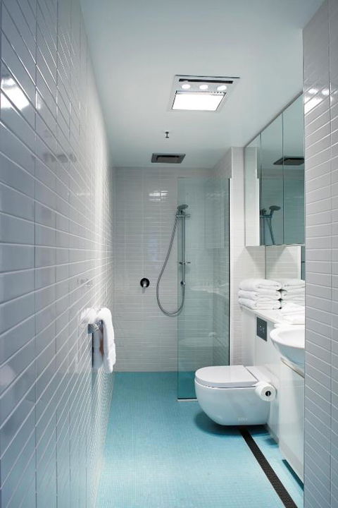 Salamanca Wharf Hotel - Sunshine Coast Tourism 3