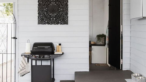 Salamander Sweet Foreshore Drive - Sunshine Coast Tourism 2