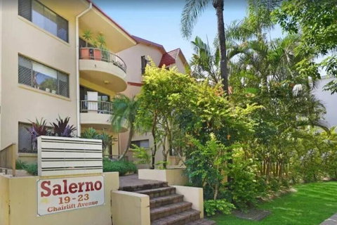 Salerno - Hosted By Burleigh Letting - Sunshine Coast Tourism 1