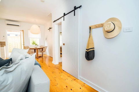Salt At Arlo Refined Luxury In Glenelg - Sunshine Coast Tourism 3