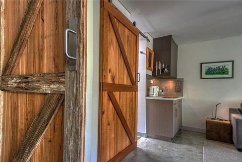 SALT Luxury Couples Bungalow - Holiday Sunshine Coast 2