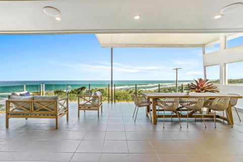 Saltwater, Sunrise Beach - Sunshine Coast Tourism 3