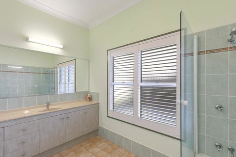 Samarinda Green - Sunshine Coast Tourism 1