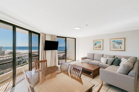 San Simeon 33 - Sunshine Coast Tourism 1