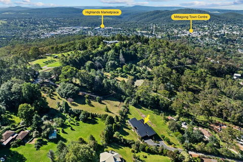 Sanctuaire, Southern Highlands - Sunshine Coast Tourism 2