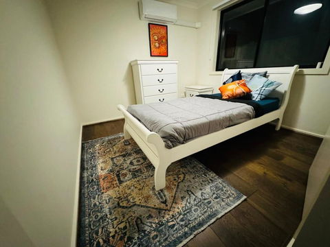 Sanctuary Lakes Holiday House - Sunshine Coast Tourism 2