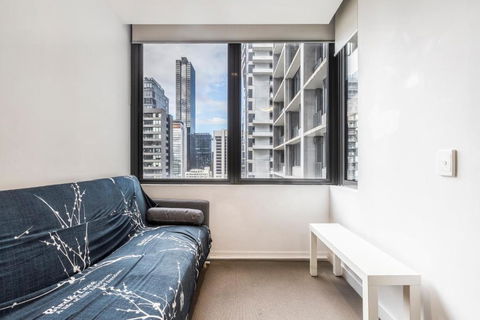 Sakura Apartment - Sunshine Coast Tourism 1