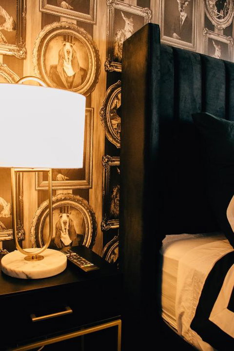 Rooms Of Renown - The Panaretto Parlour - Sunshine Coast Tourism 2