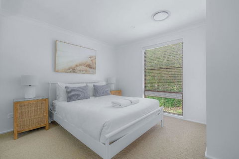 Sandalwood At Huskisson - Sunshine Coast Tourism 0
