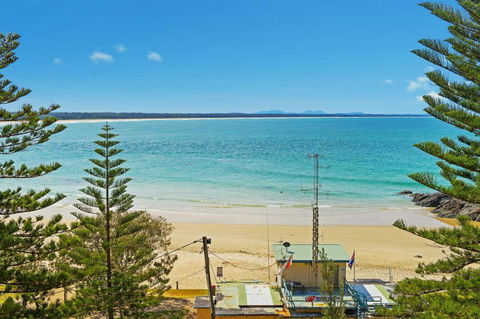 Sandcastle 407 12-24 William Street - Sunshine Coast Tourism 3