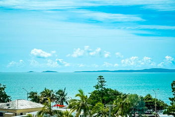 Sandhaven Bungalow with Sunshine Coast Tourism