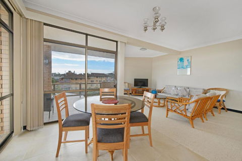 Sandpiper 9 25 Waugh Street - Sunshine Coast Tourism 2