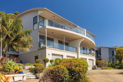 Sands - Sunshine Coast Tourism 3
