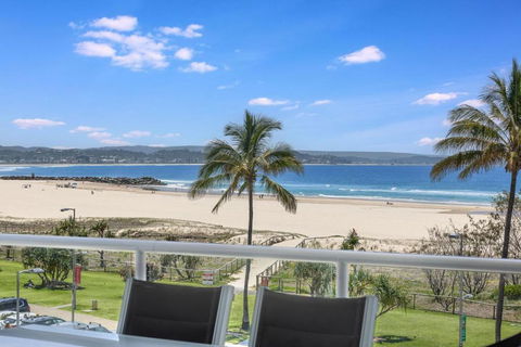 Sands On Greenmount Unit 4 - Holiday Sunshine Coast 1