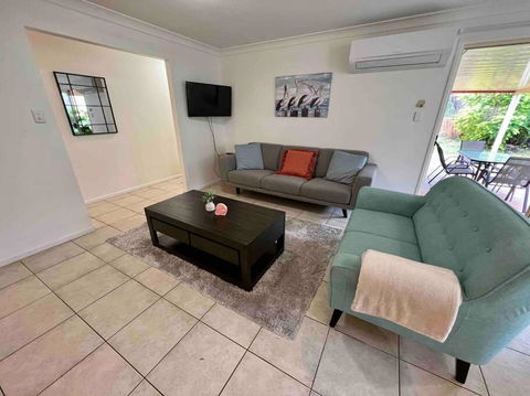 Sandstone Point And Bribie Beaches - Holiday Sunshine Coast 1