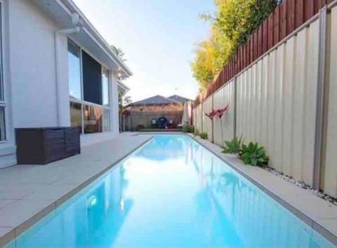 Sandstone Point Luxury 5 Bedroom Home - Sunshine Coast Tourism 0