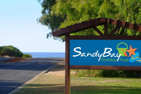 Sandy Bay Holiday Park - Sunshine Coast Tourism 0