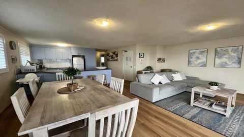 Sandy Cove Unit 6 - Sunshine Coast Tourism 2