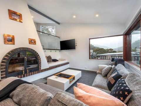 Sashas 7 - Holiday Sunshine Coast 0