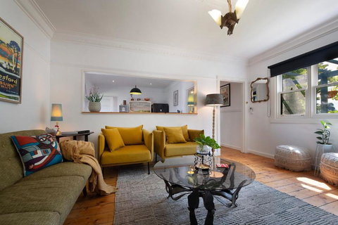 Sausalito Daylesford Dog Friendly - Holiday Sunshine Coast 3