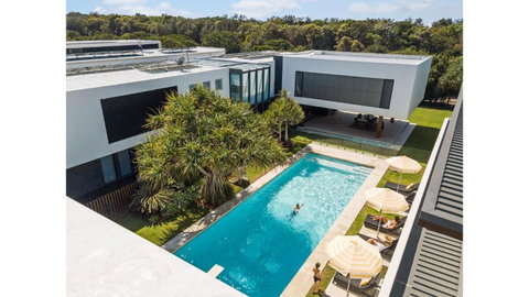 Sea Clusion - Holiday Sunshine Coast 0