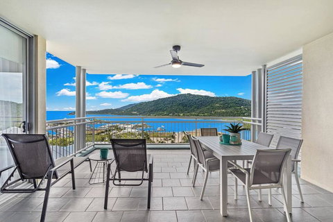 Sea La Vie - Holiday Sunshine Coast 1