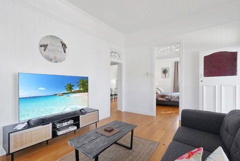 Seabreeze Cottage - Holiday Sunshine Coast 2