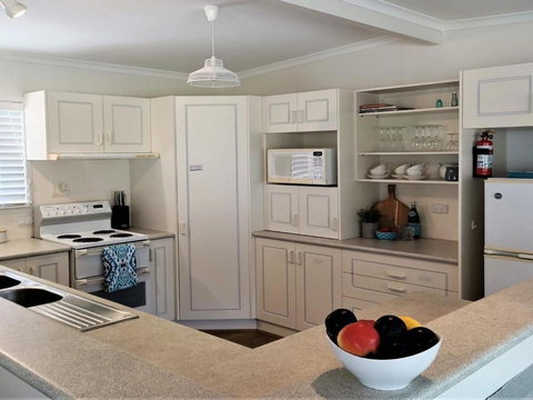 Sealark - Holiday Sunshine Coast 3