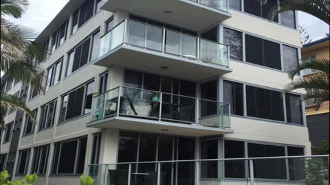 Seamist Lodge Unit 5 - Holiday Sunshine Coast 1