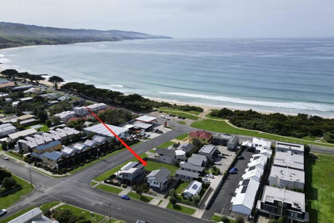 Seaside Gem - Holiday Sunshine Coast 2
