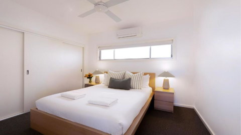 Seven Mile Heaven - Holiday Sunshine Coast 3