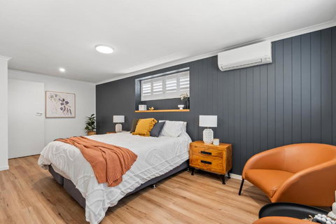 Shades Of Summer 50 Park Street - Holiday Sunshine Coast 1