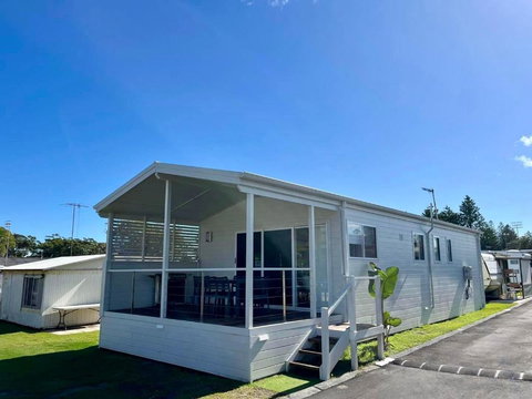 Shelly Beach Holiday Park - Holiday Sunshine Coast 2