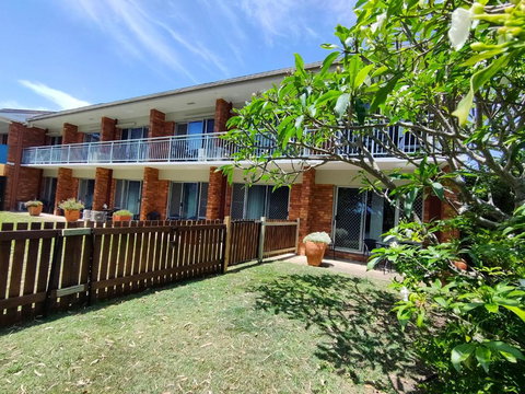 Shelly Beach Motel - Holiday Sunshine Coast 1