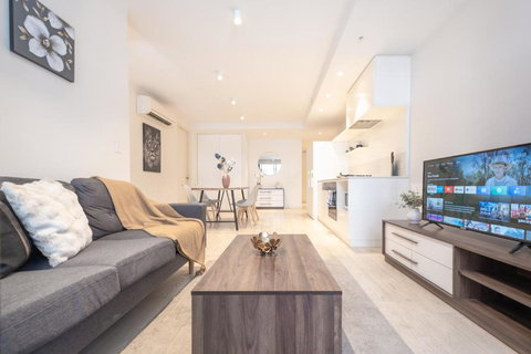 Signature South Yarra Style 2br2bafree Parking - Holiday Sunshine Coast 3